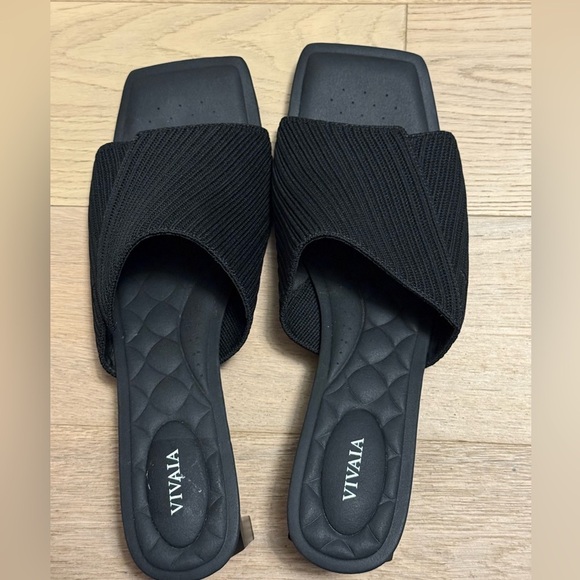 Vivaia Square-Toe Block Heel Sandals (Jade Pro) Black Women's - Picture 3 of 7